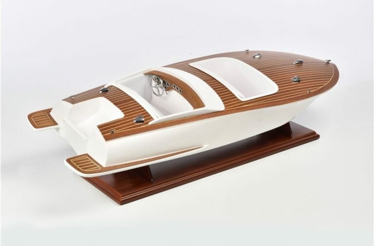 Bellezza Motorboat - Amati Model Boat Kits 2-min
