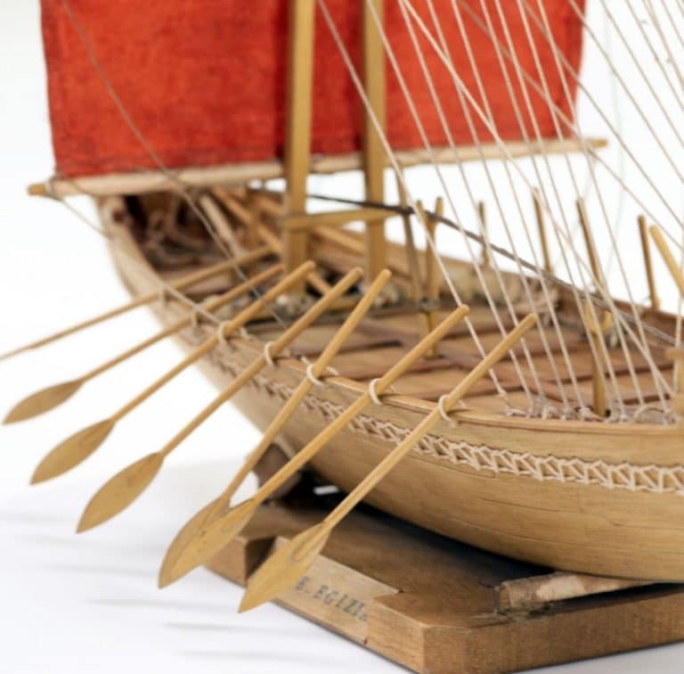 Egyptian Ship - Amati Model Ship Kit 1-min