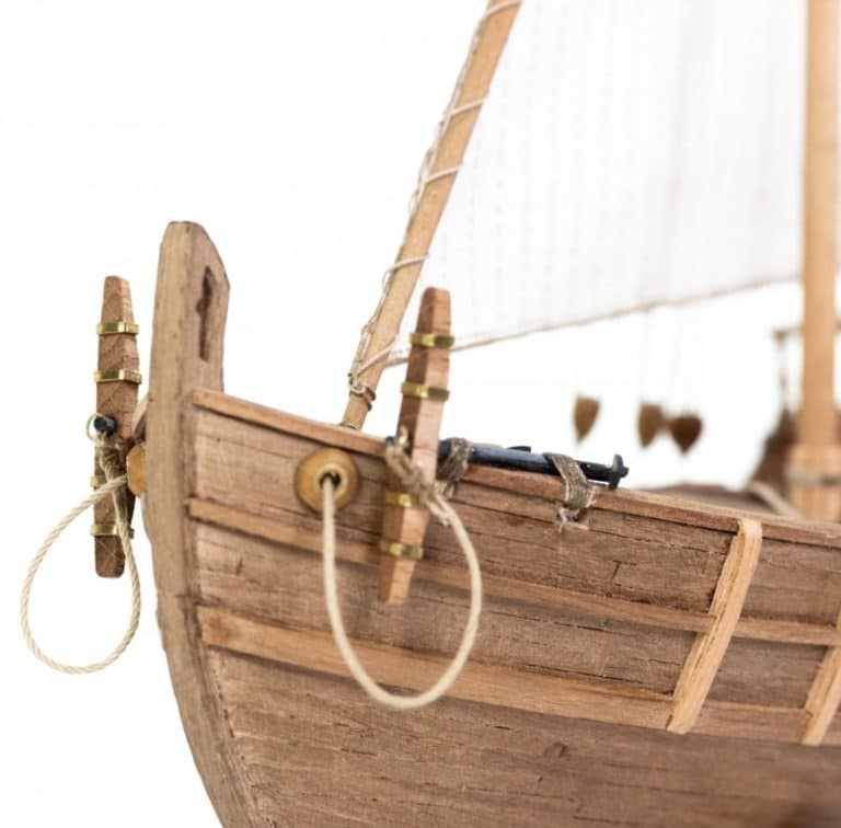 Nina Caravel - Amati Model Ship Kit 2-min