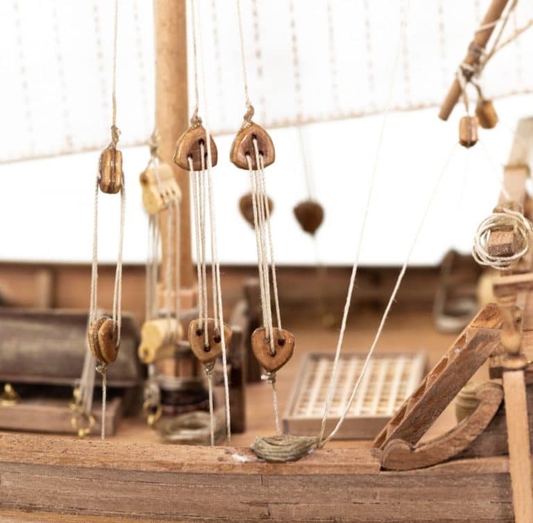Nina Caravel - Amati Model Ship Kit 6-min