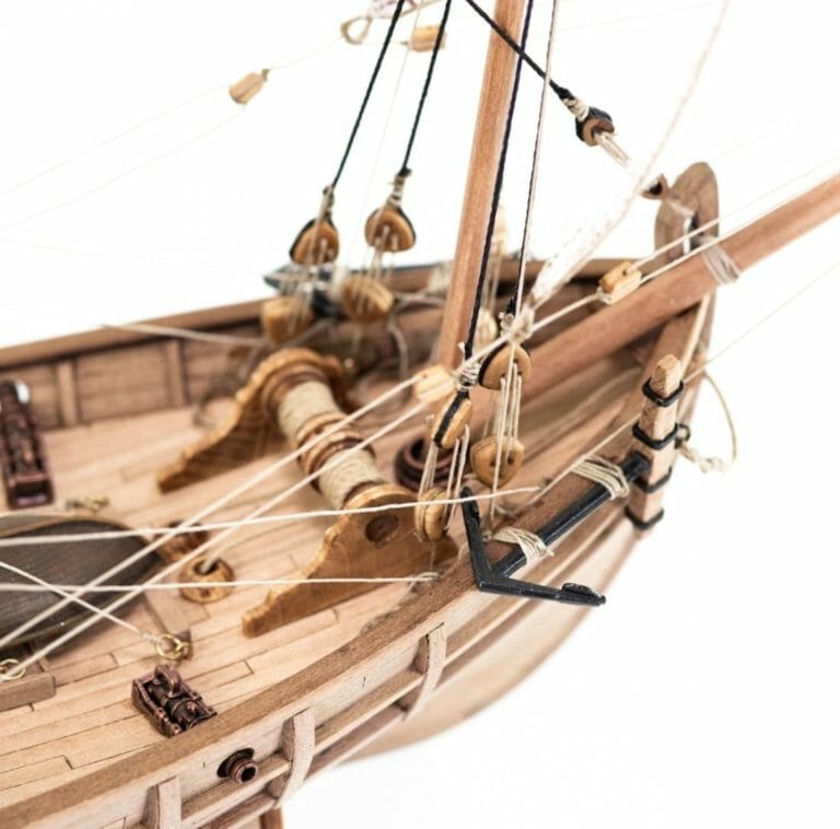 Pinta Caravel - Amati Model Ship Kit 3-min