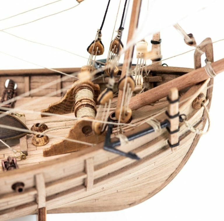 Pinta Caravel - Amati Model Ship Kit 4-min