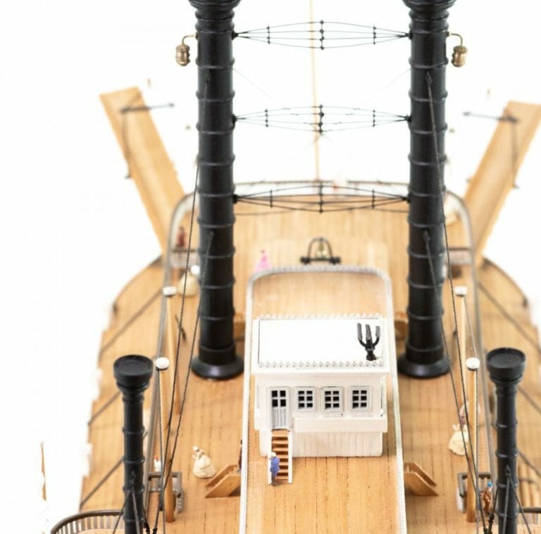 Robert E Lee Steamboat - Amati Model Ship Kit 6-min