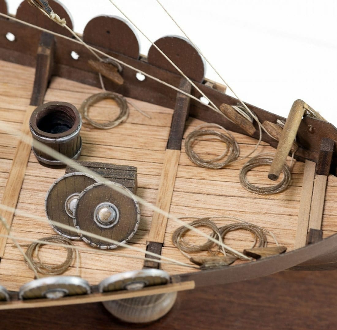 Maqueta de barco de madera: barco vikingo - Amati - Calle De Las Maquetas