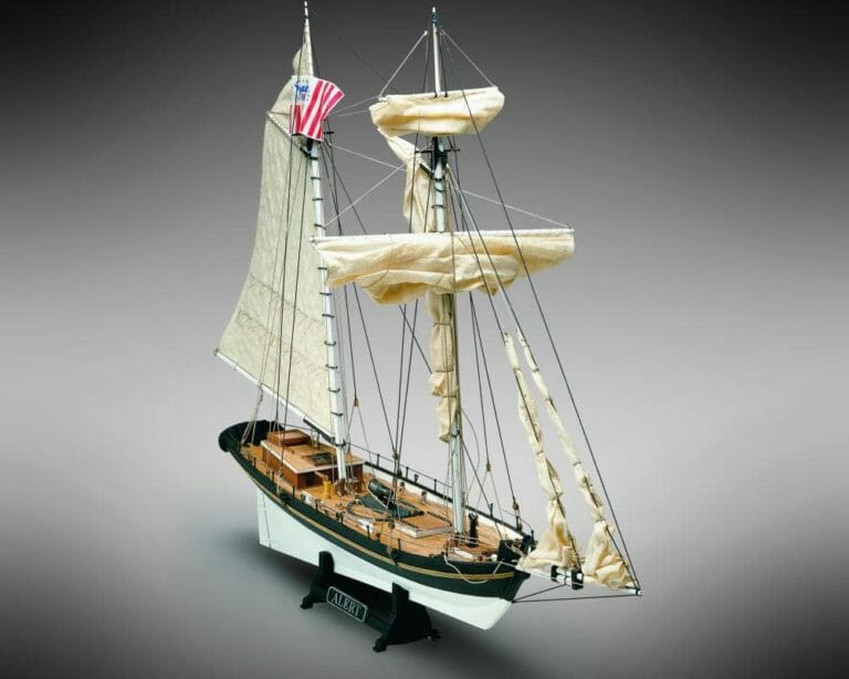 Alert - Mamoli Model Ship Kit-min