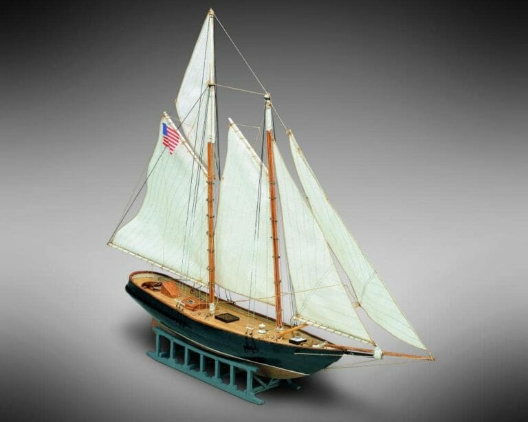 America - Mini Mamoli - Childrens Model Ship Kit-min