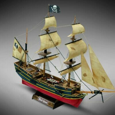 Black Queen - Mini Mamoli - Childrens Model Ship Kit