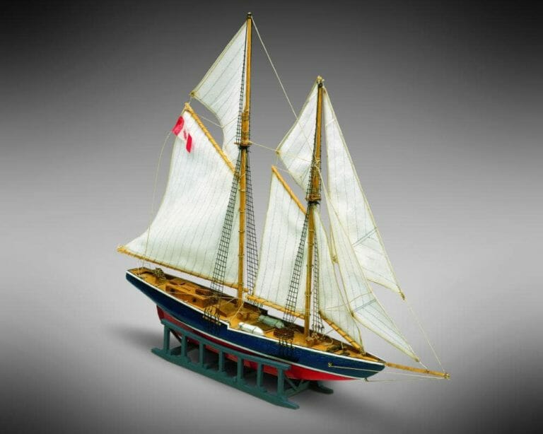 Bluenose - Mini Mamoli - Childrens Model Ship Kit