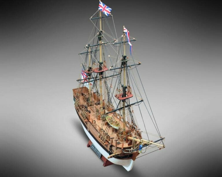 HMS Bounty - Mamoli Model Ship Kit