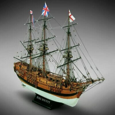 HMS Bounty - Mamoli Model Ship Kit