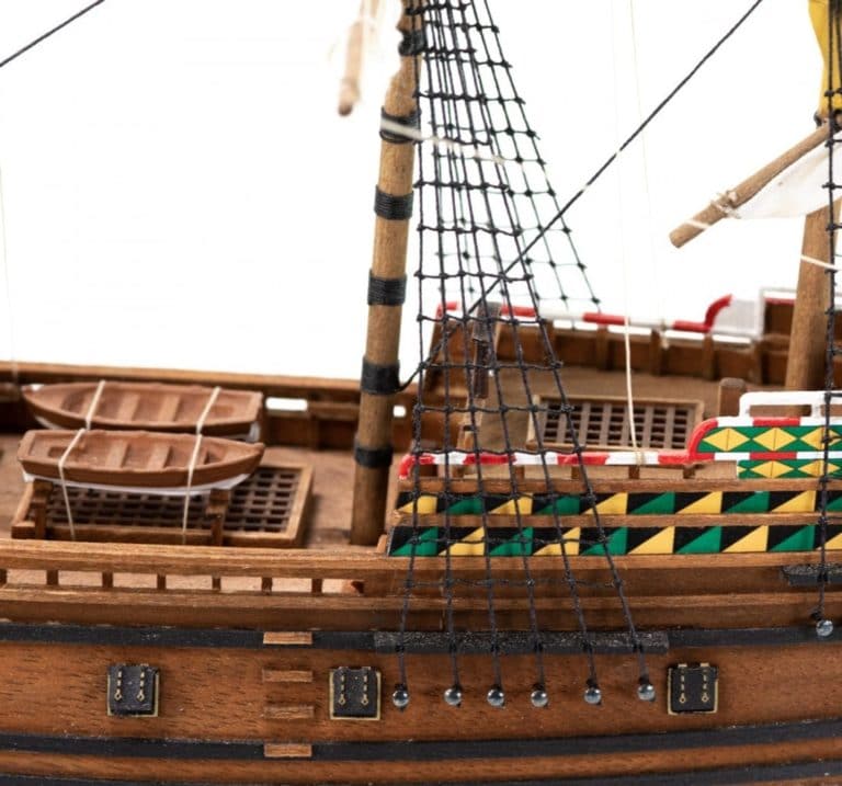 HMS Mayflower - Childrens Model Ship Kit - Detail 5-min