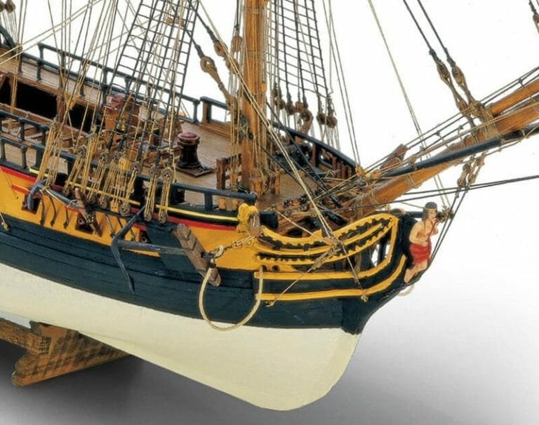 HMS Surprise - Mamoli Model Ship Kit - Detail 3-min