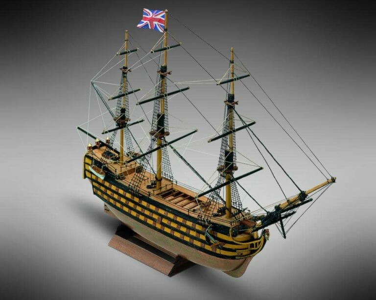 HMS Victory - Mini Mamoli - Childrens Model Ship Kit