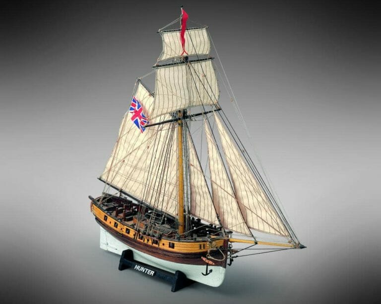 Hunter - Mamoli Model Ship Kit