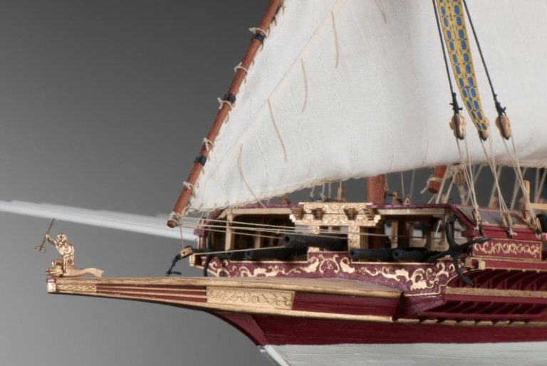 La Real - Dusek Ship Kits - Detail 3-min (1)