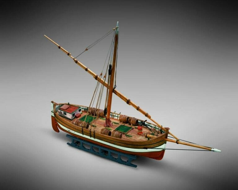 Leudo - Mini Mamoli - Childrens Model Ship Kit