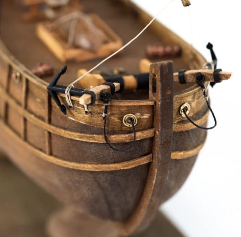 Nina - Childrens Model Ship Kit - Detail 6-min