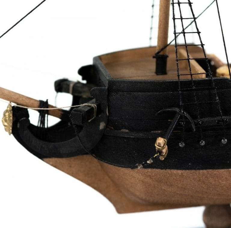 Pirate Ship - Childrens Model Ship Kit - Detail 7-min