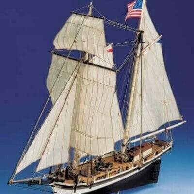 Ranger - Corel Model Ship Kit