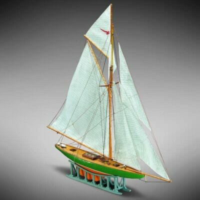 Shamrock - Mini Mamoli - Childrens Model Ship Kit