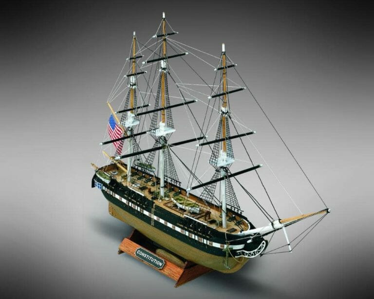 USS Constitution - Mini Mamoli - Childrens Model Ship Kit