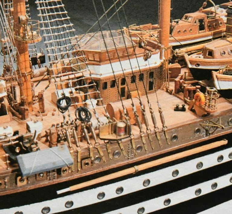 Amerigo Vespucci Deluxe 1-84- Mantua Model Ship Kit - Detail 5-min