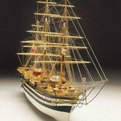 Amerigo Vespucci Deluxe 1-84- Mantua Model Ship Kit