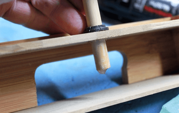 How To Step A Mast On a Model Ship 6