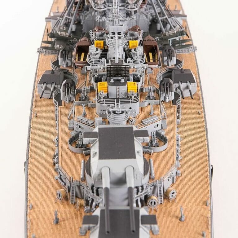 Battleship Bismarck 3